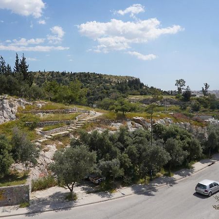 Hill View Apartment Near Acropolis Atene Esterno foto