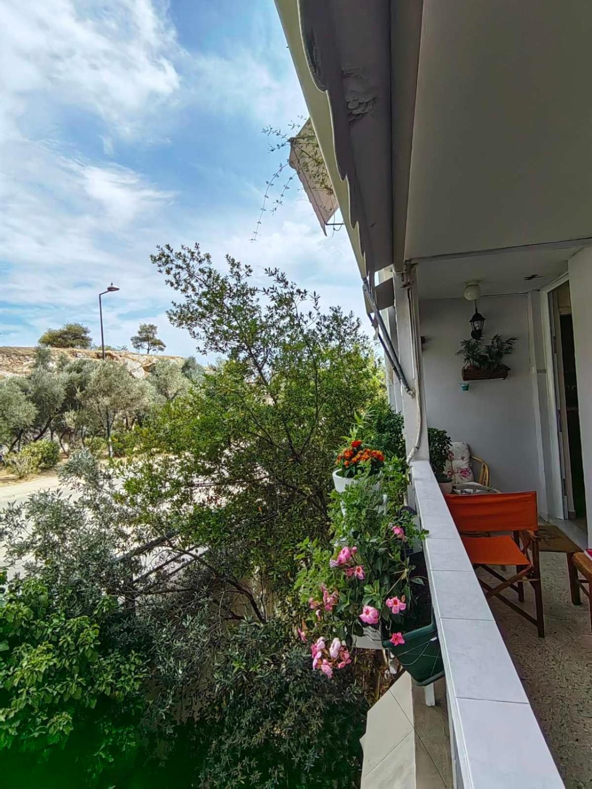 Hill View Apartment Near Acropolis Atene Esterno foto