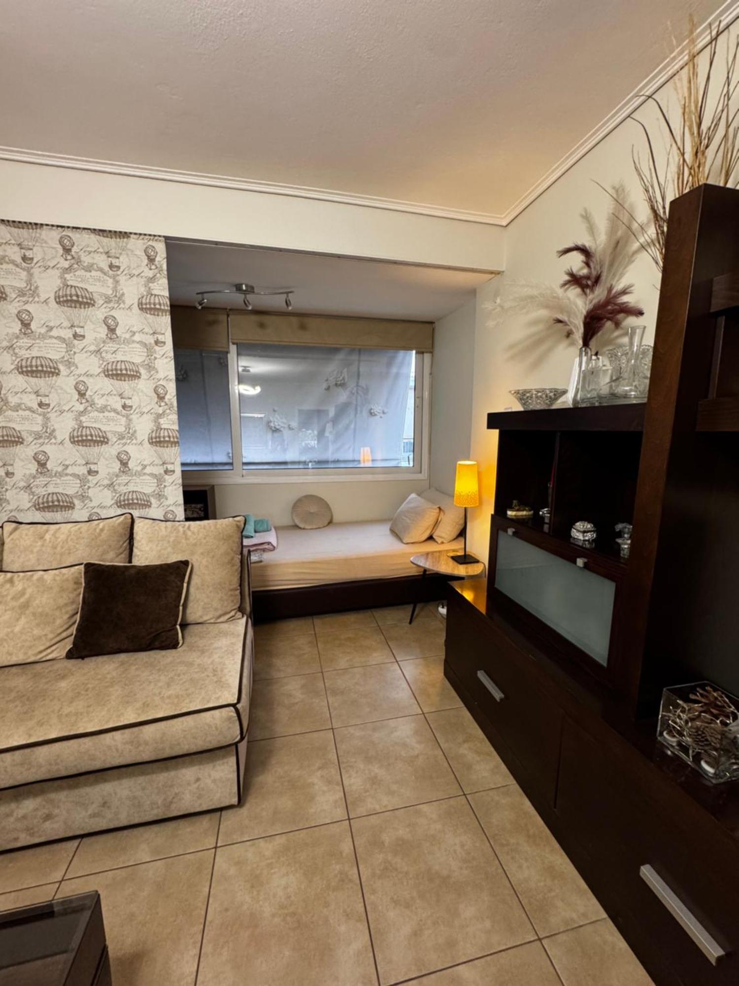 Hill View Apartment Near Acropolis Atene Esterno foto